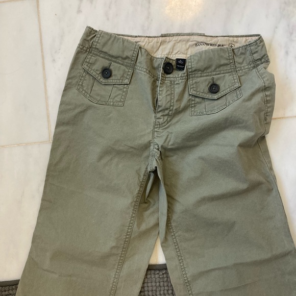 Banana republic cropped flared pants size 4 - Picture 2 of 5